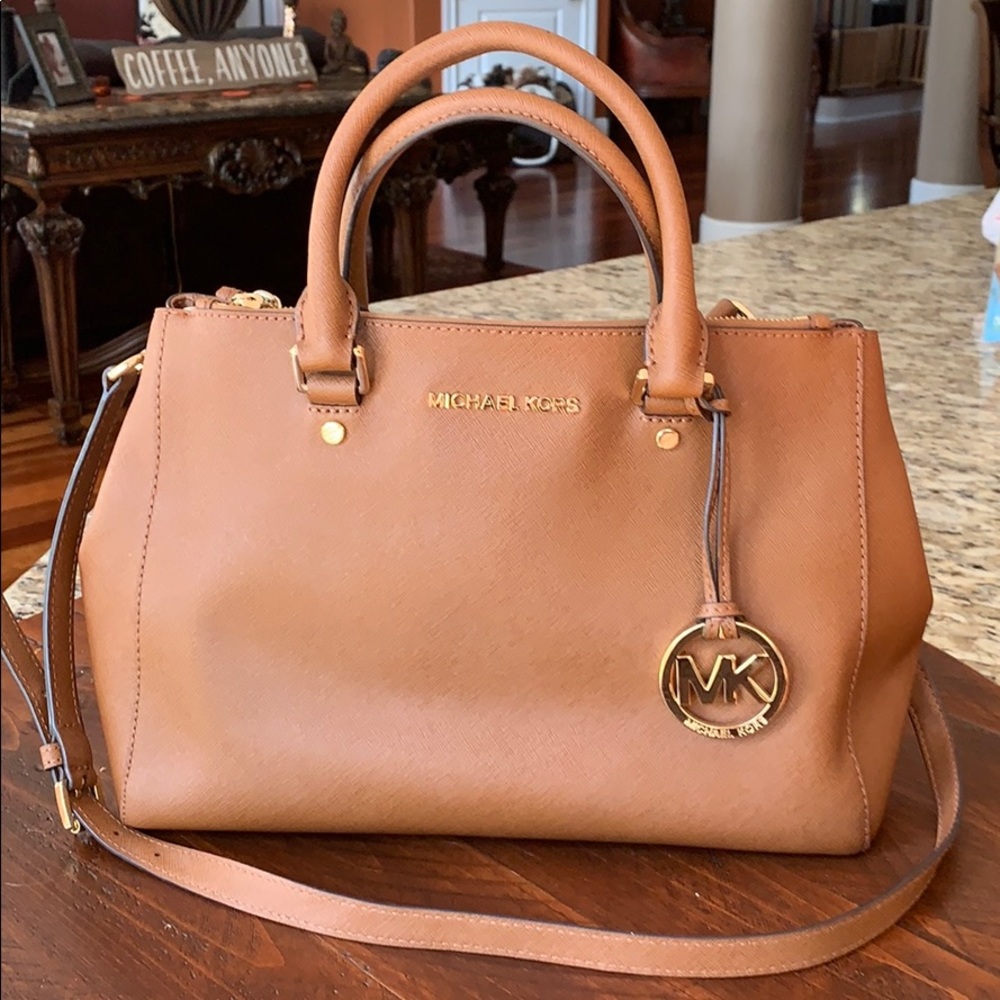 Michael Kors tan leather handbag